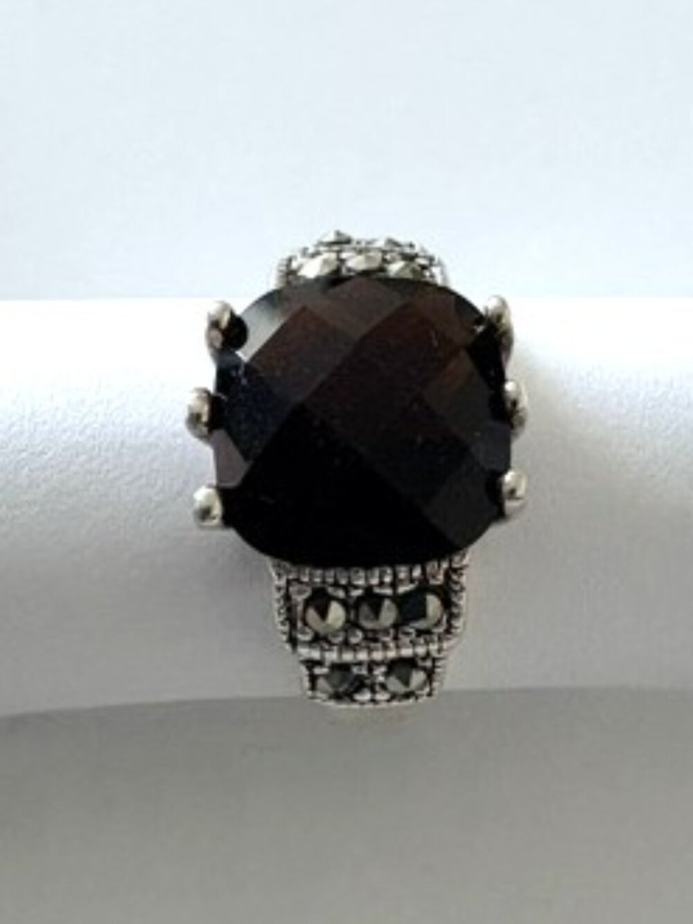 Sterling Silver Cocktail Ring with a Black Stone - Size 7